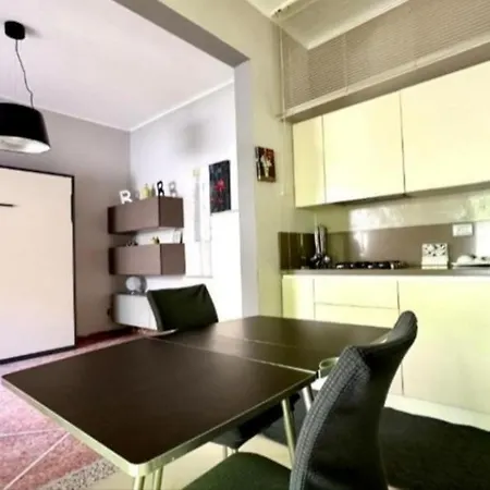 Via Raffaello Sanzio Apartment *